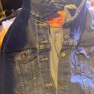 Vintage Levi’s denim jacket